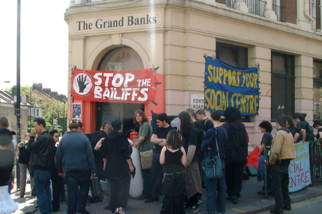 Grand Banks squatted social centre