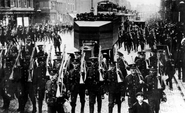 Armored police Liverpool transport strike 1911